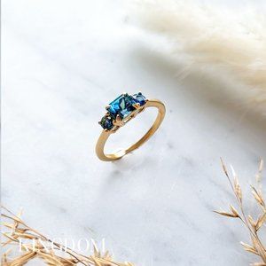 Montana Sapphire Gold Engagement Ring